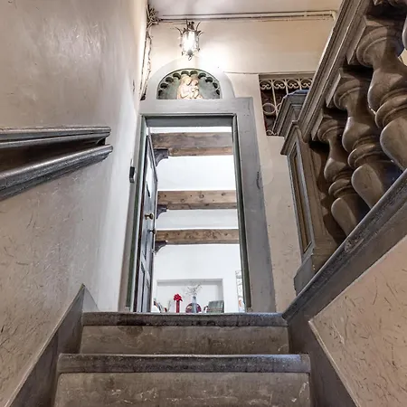 Quiet Independent At The Duomo Apartment Florence